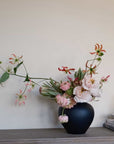 Natural Presentation Urn