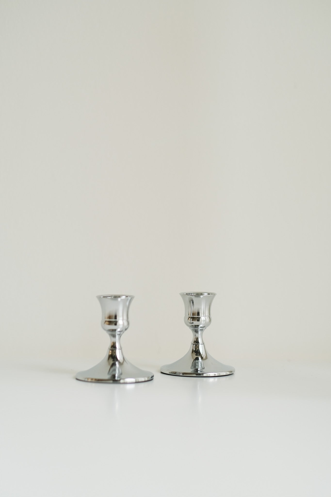 Silver Color Candle Holder (Pack of 2)