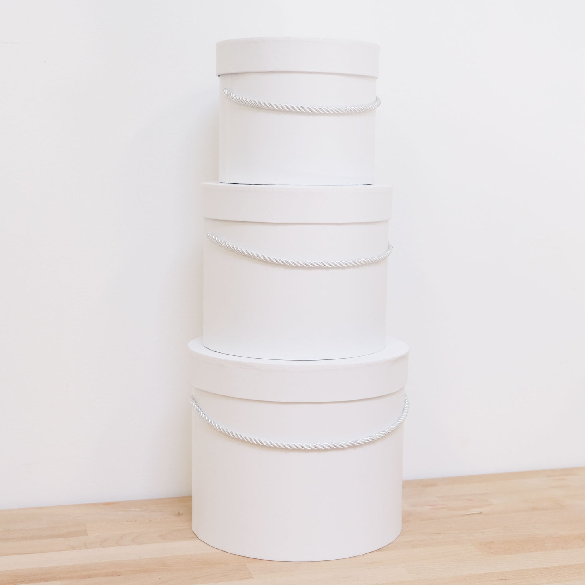 Medium Flower Bucket Set (3 in 1)