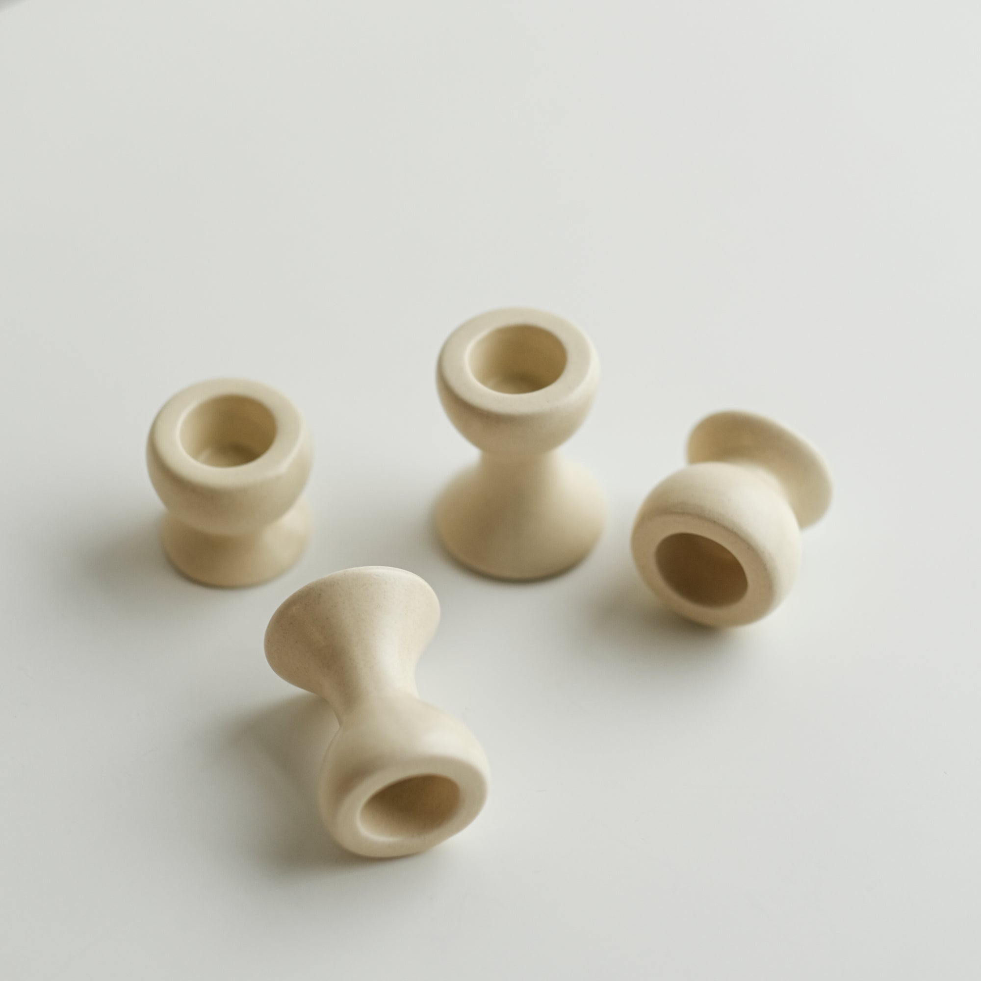 Creamy Pedestal Candle Holder (Pack of 10)
