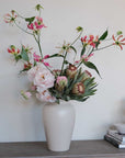 Natural Presentation Urn