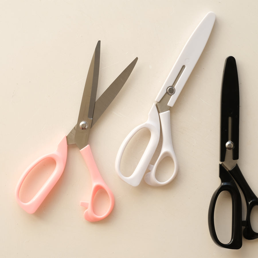 Ribbon Scissors, Camilia Supply